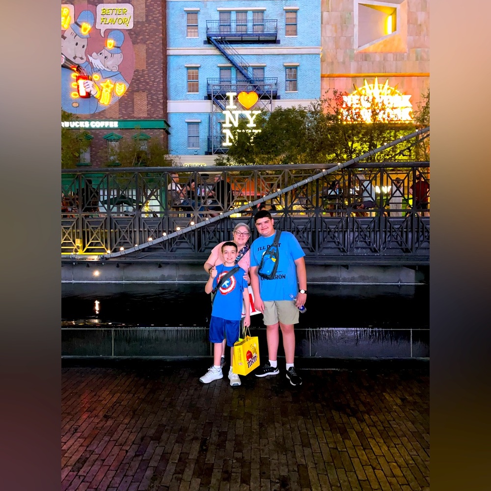 Meet your Posher, Angela